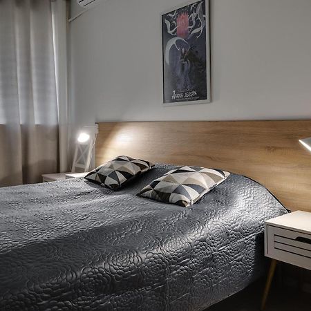 White Apartment Scandinavian Style Zaporizhia Dış mekan fotoğraf
